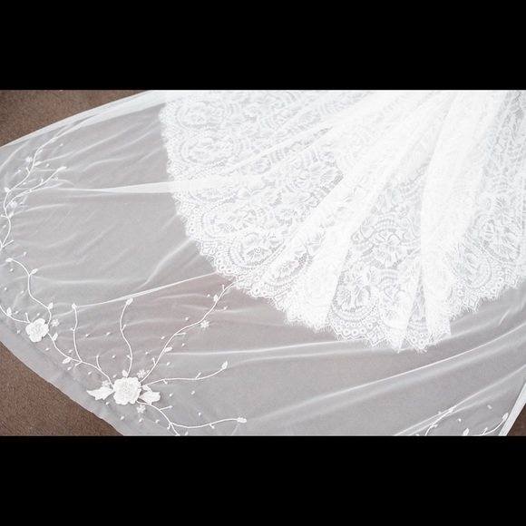 Bo & Luca Rosa Veil - Picture 2 of 11